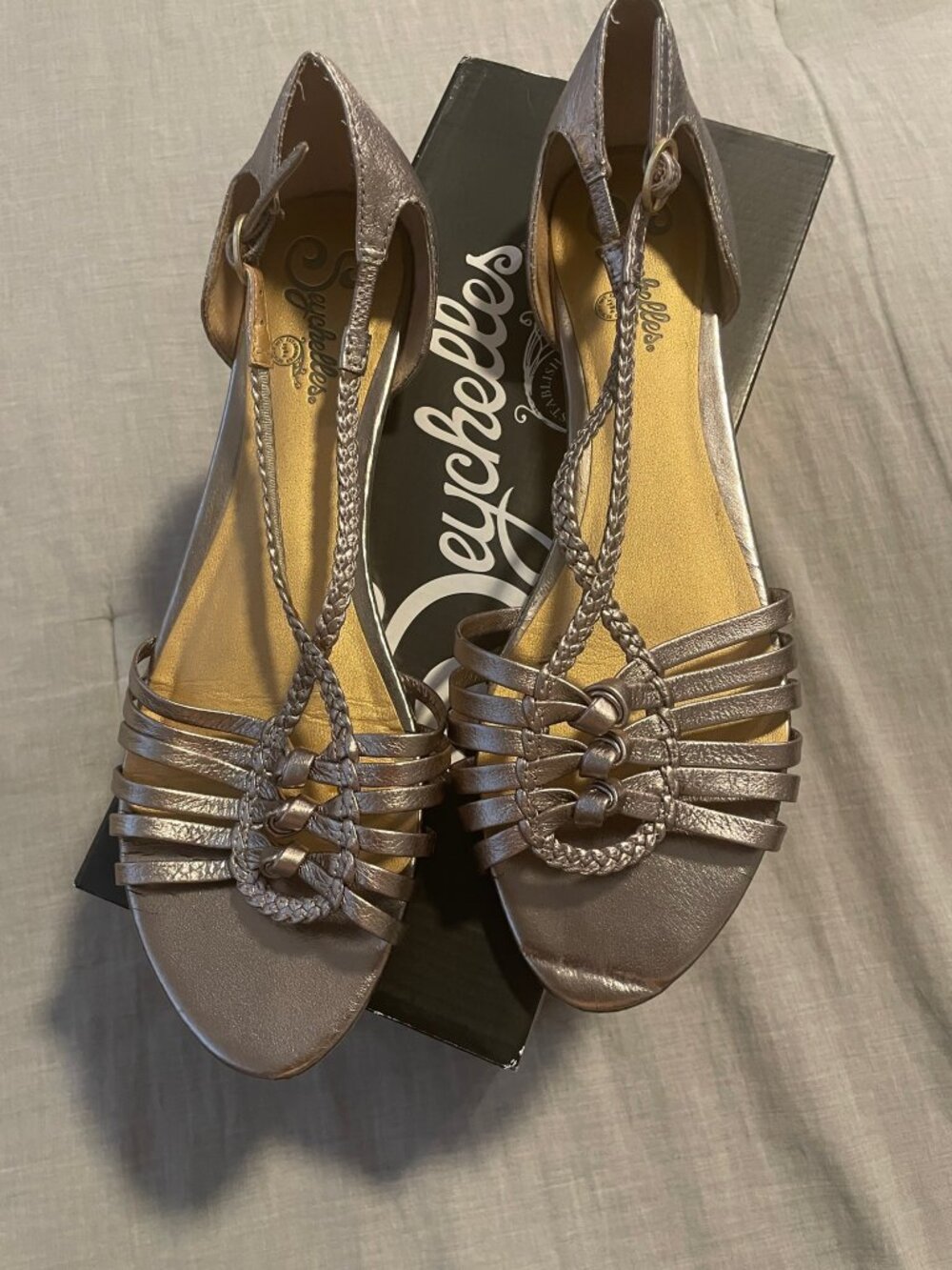 Seychelles Silver Sandals Size 9.5